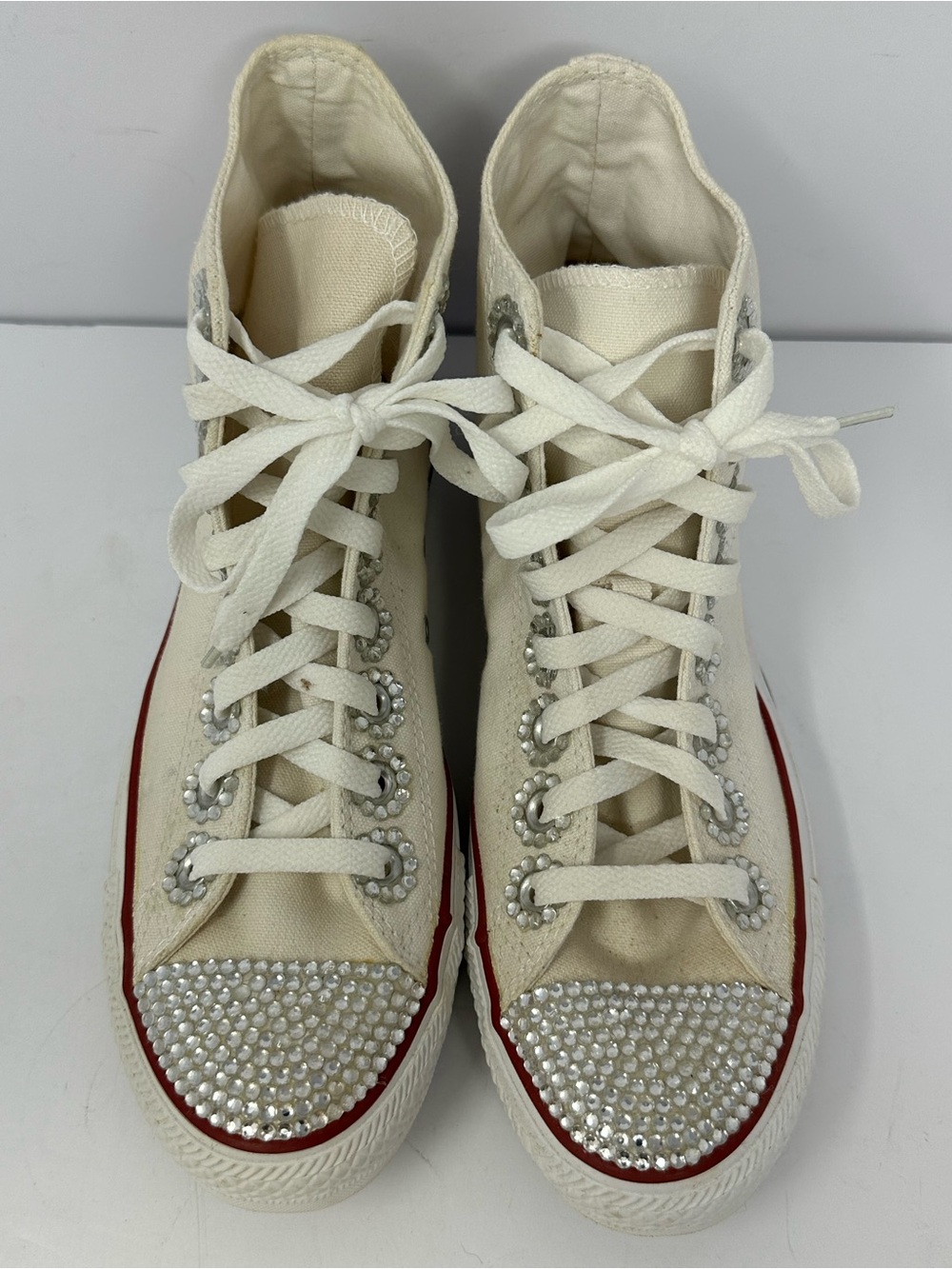 Women's 9 M 7 Chuck Taylor Converse All Star High Top White Sneaker Rhinestones